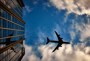 海外で待つ家族の元に帰してあげたい